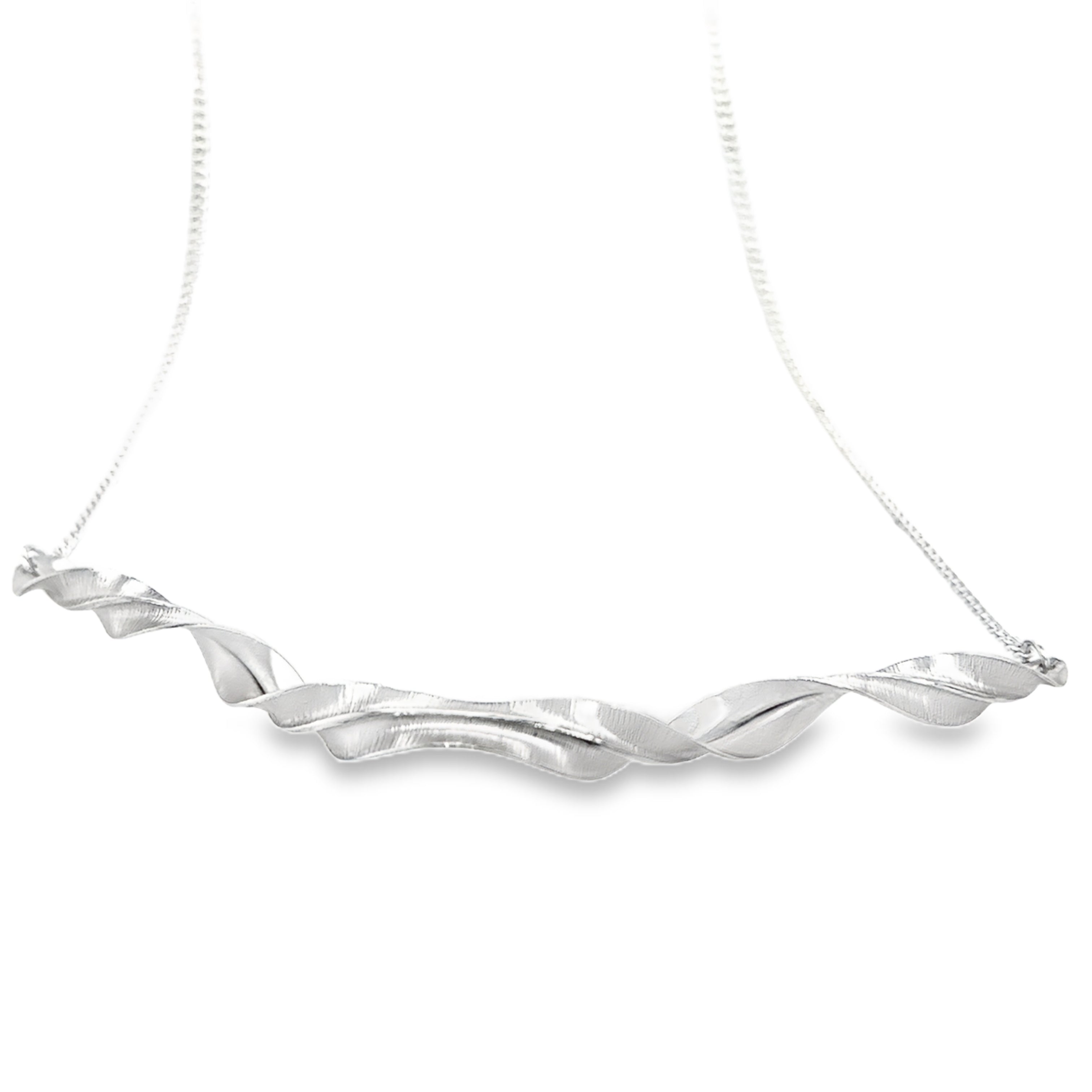 Spring Leaf Ribbon Twist Necklace