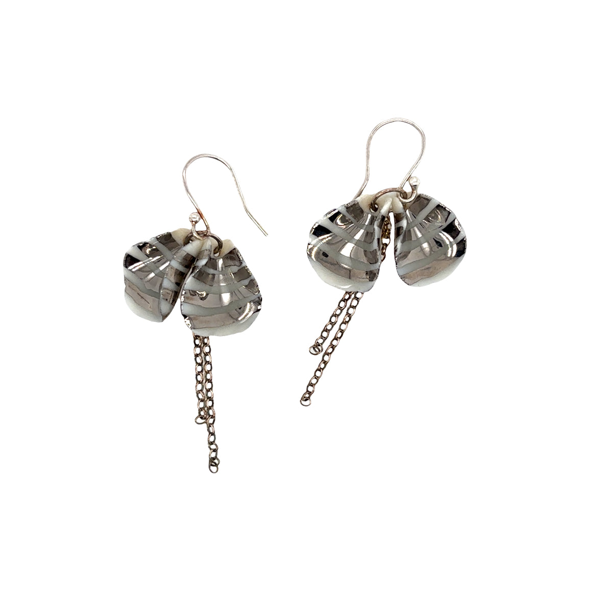 Porcelain petals Earrings decorated with Platinum lustre
