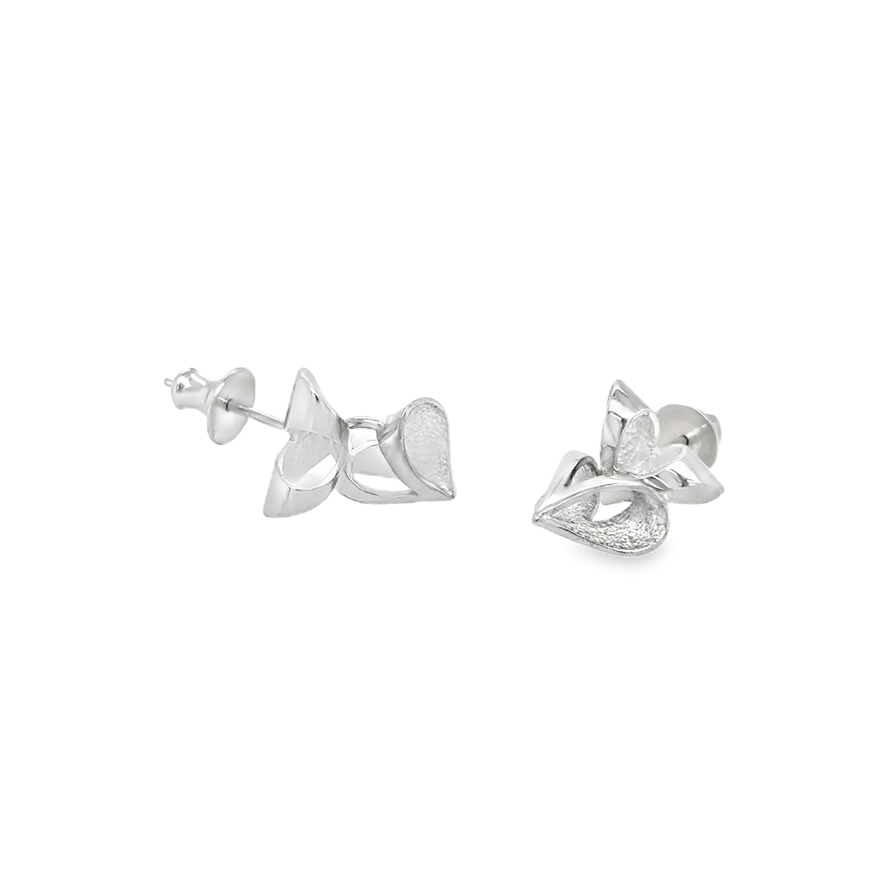Small heart link stud earrings
