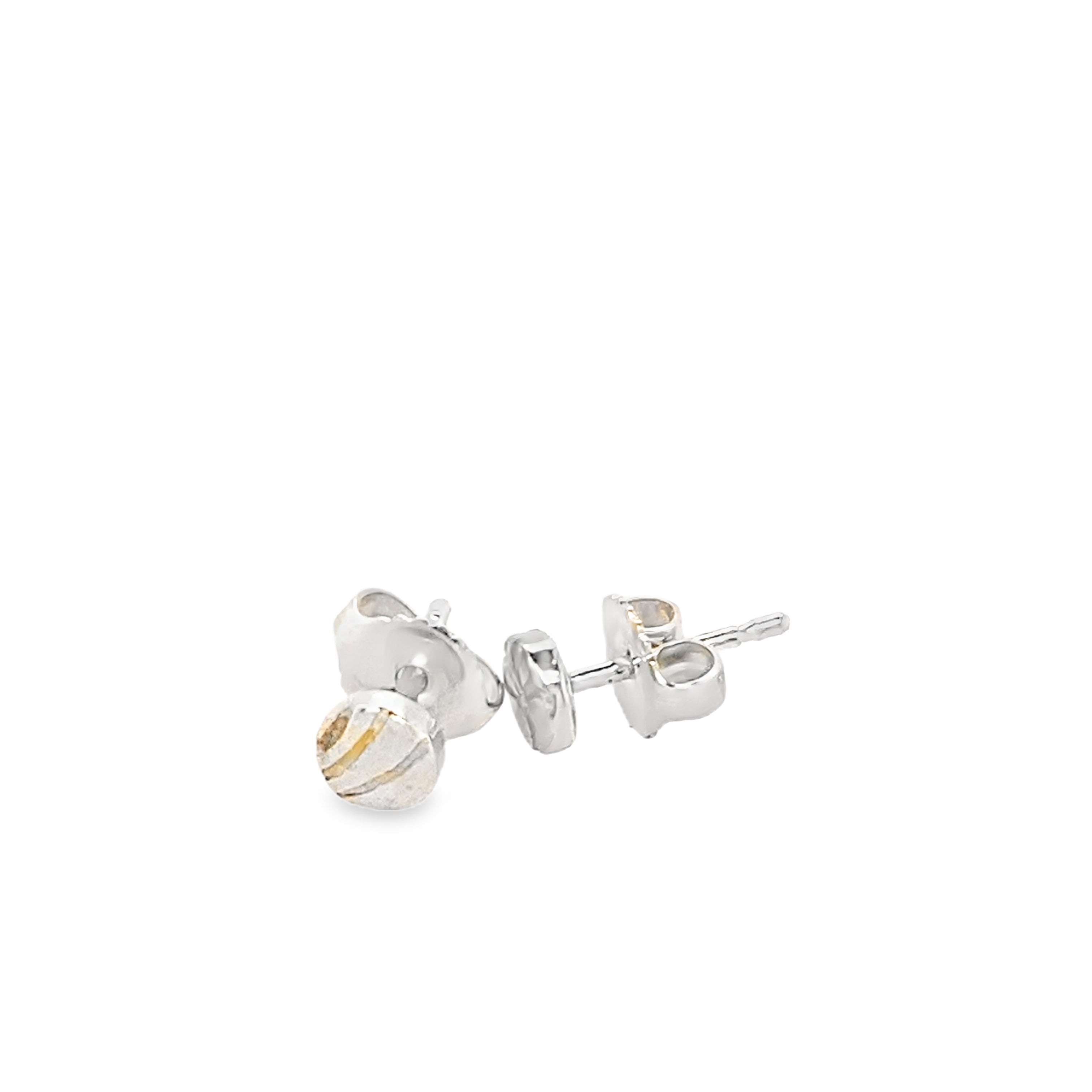Bubbles and lines small round silver studs