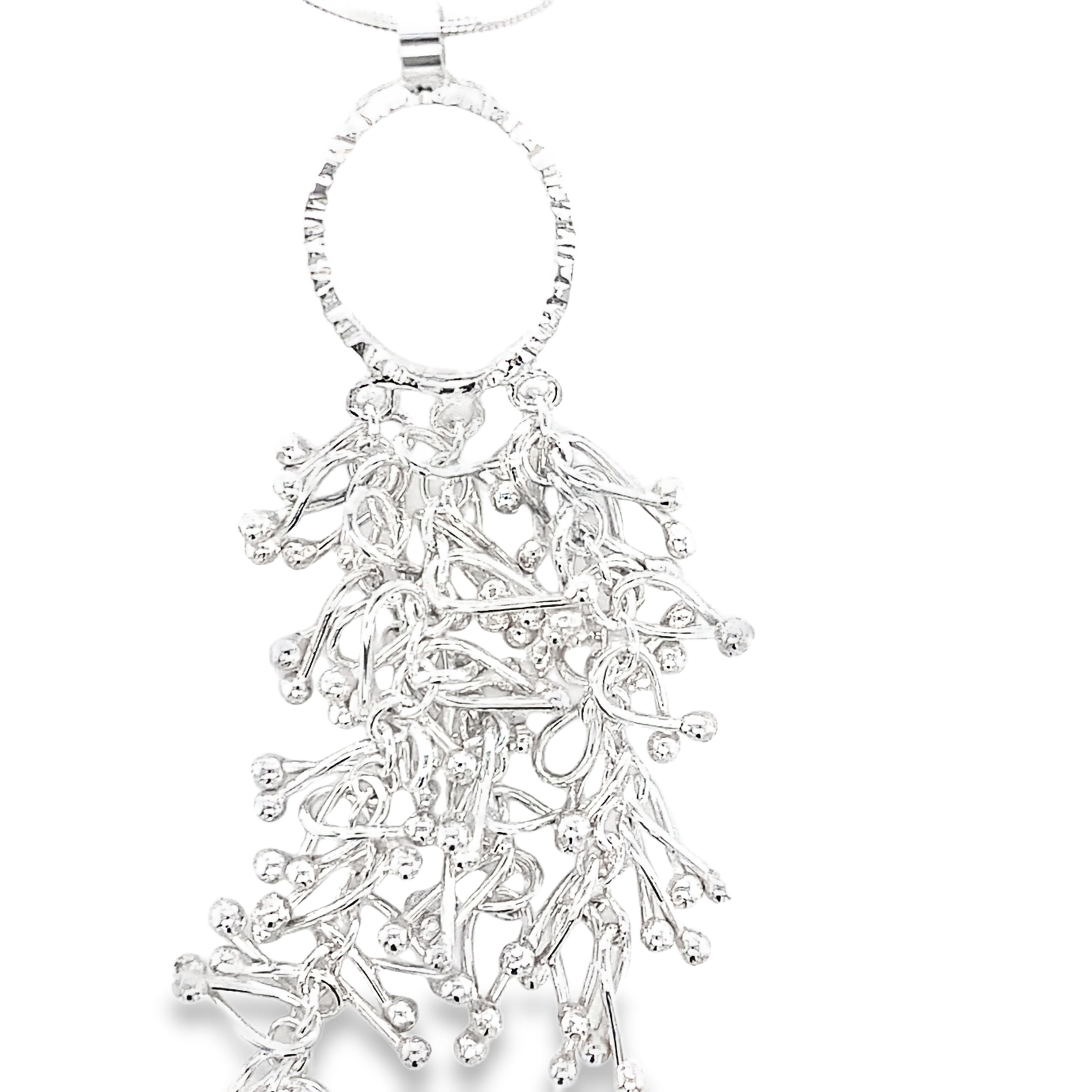 Droplets twist textured oval three drops silver Necklace