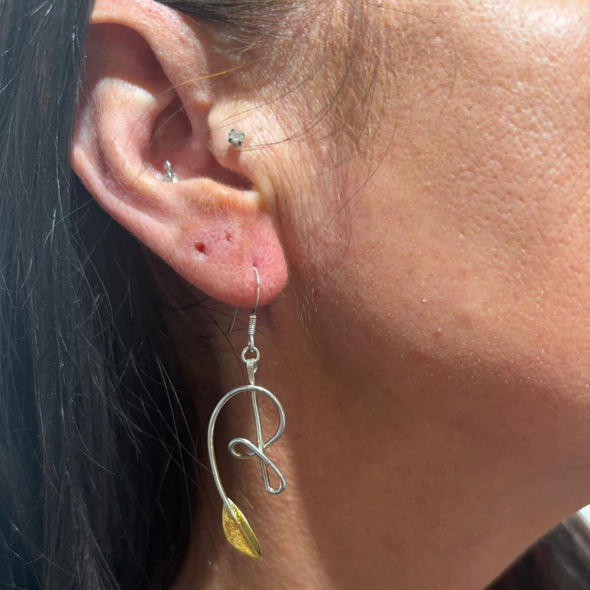 Botanic knot stud earrings
