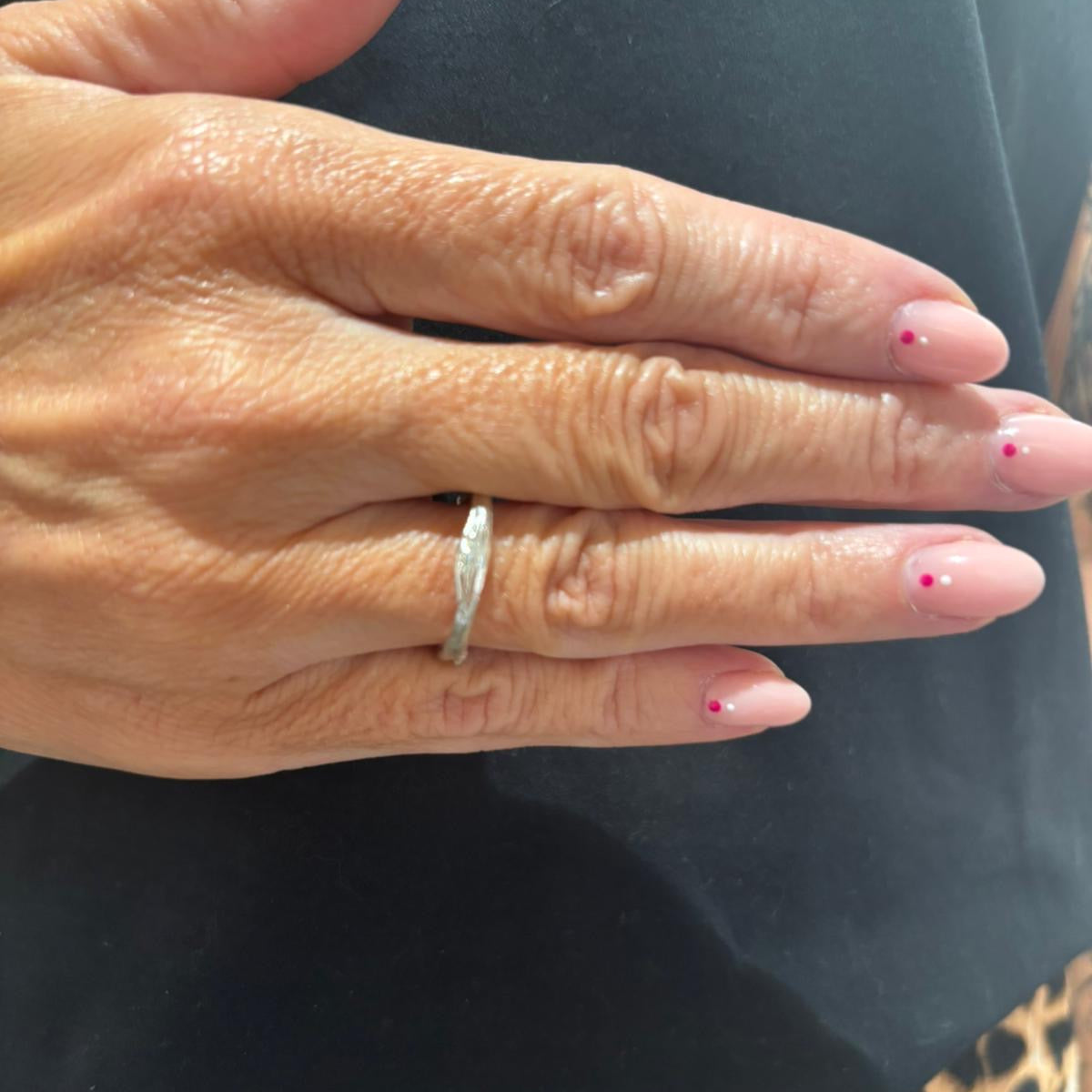 Single silver cast willow ring