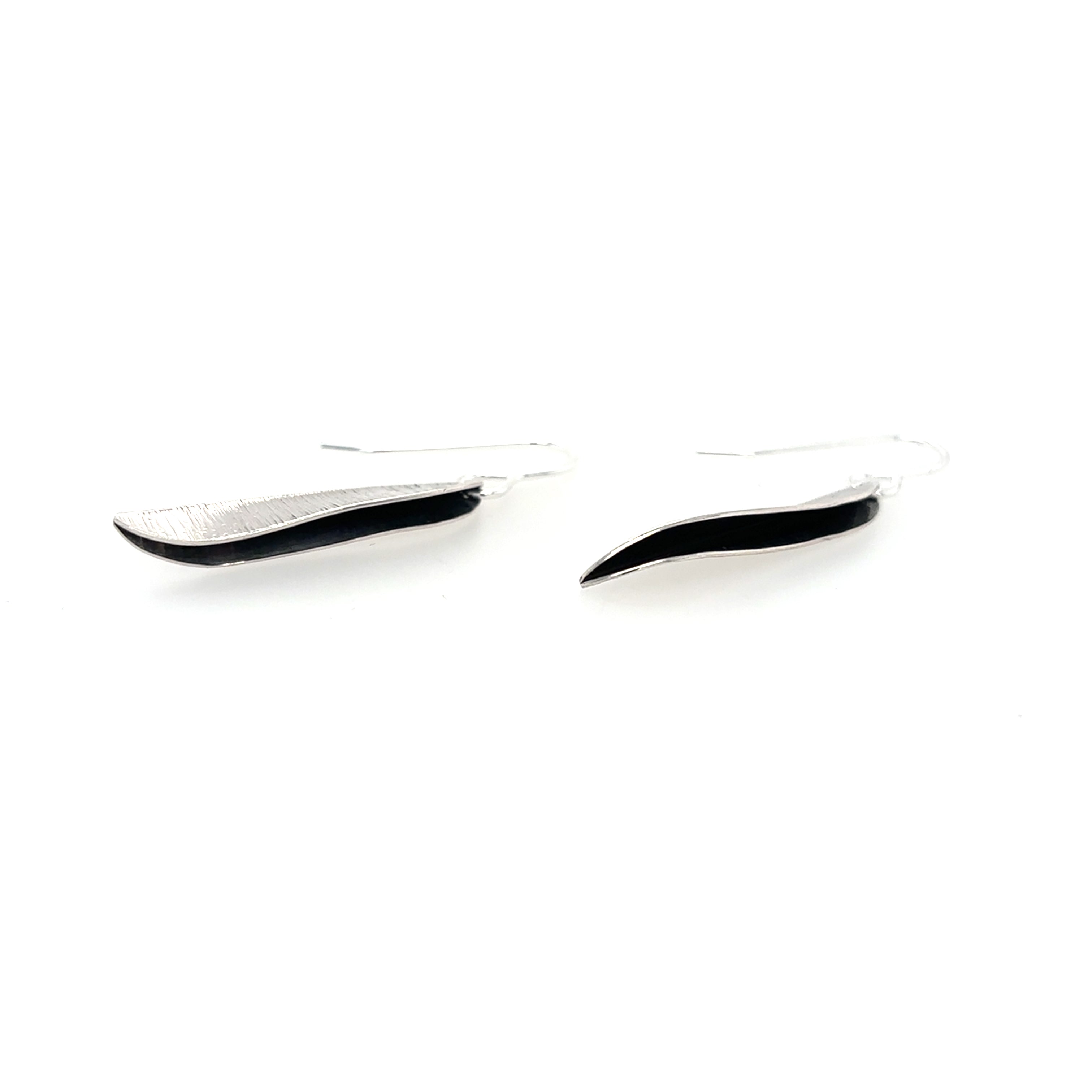 Willow Leaf Small Twist Earrings