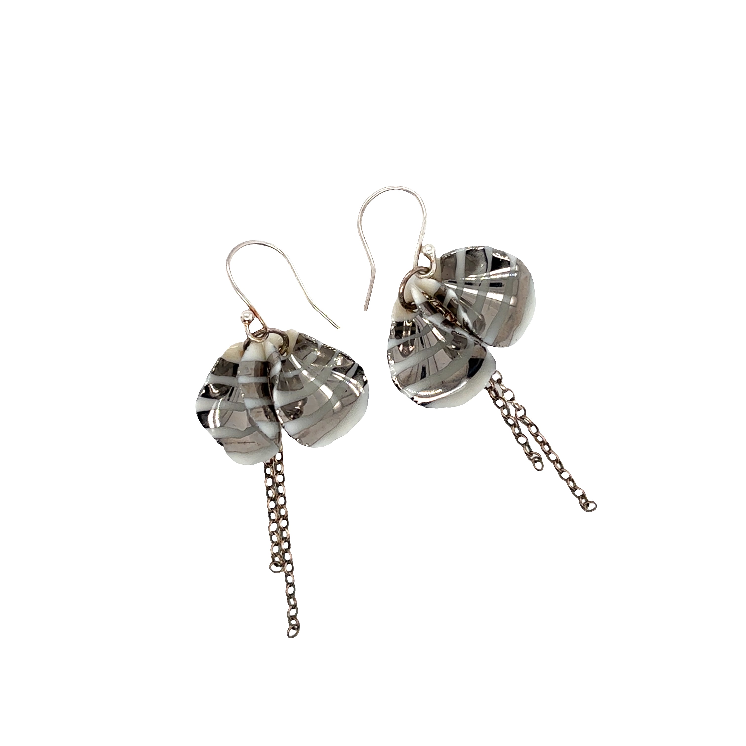 Porcelain petals Earrings decorated with Platinum lustre