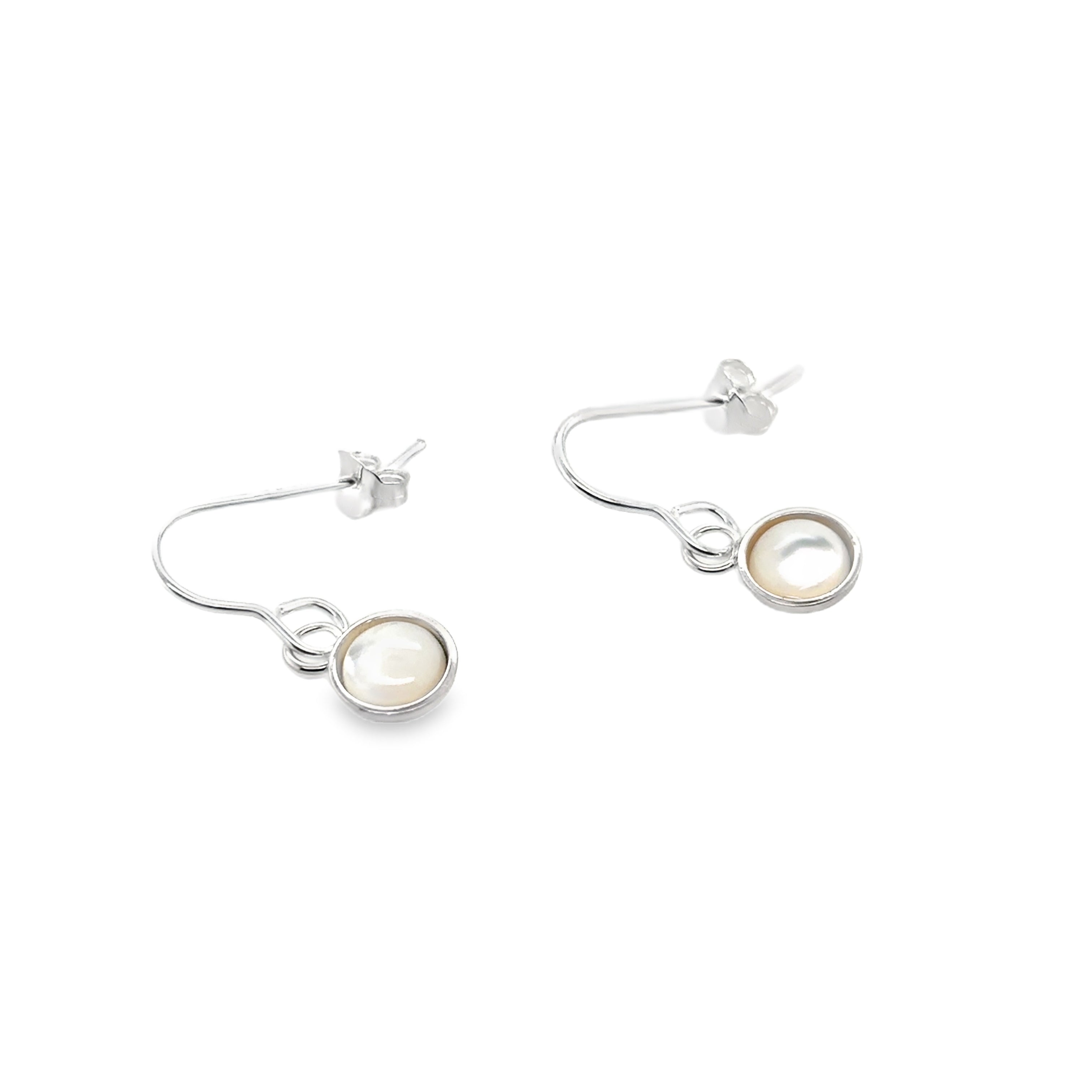 Mother of pearl cabochon silver hooks earrings