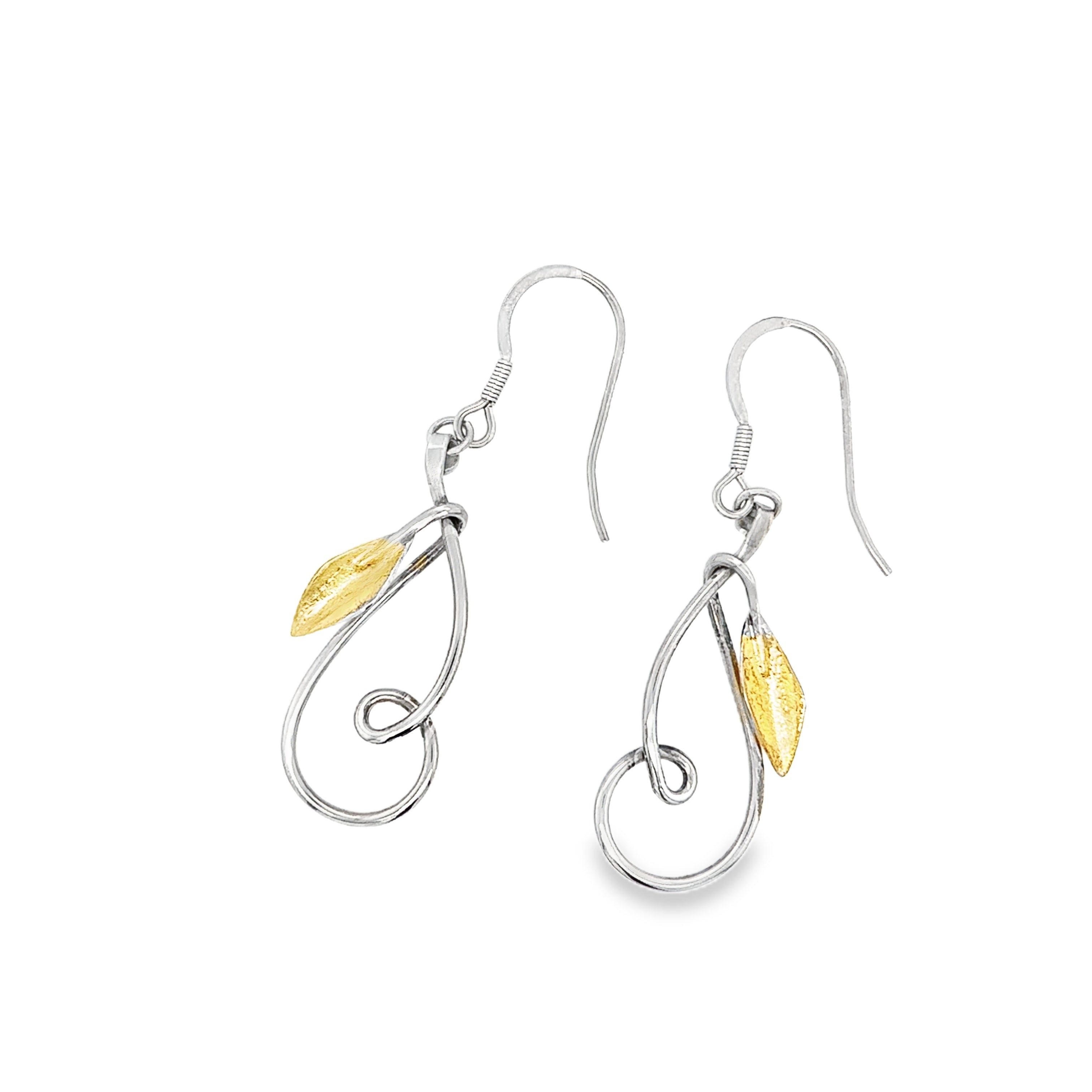 Botanic loop earrings