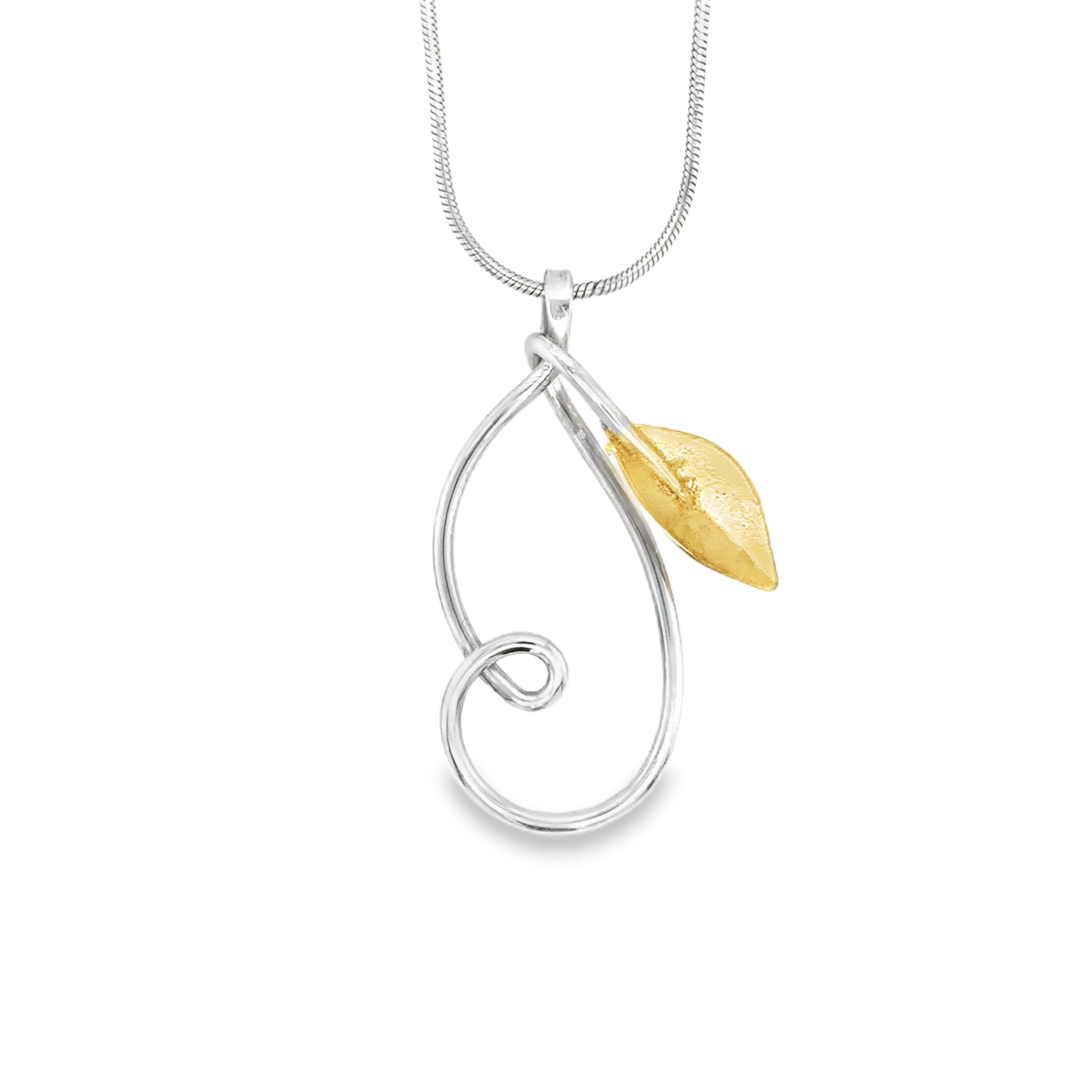 Botanics Loop leaf Necklace