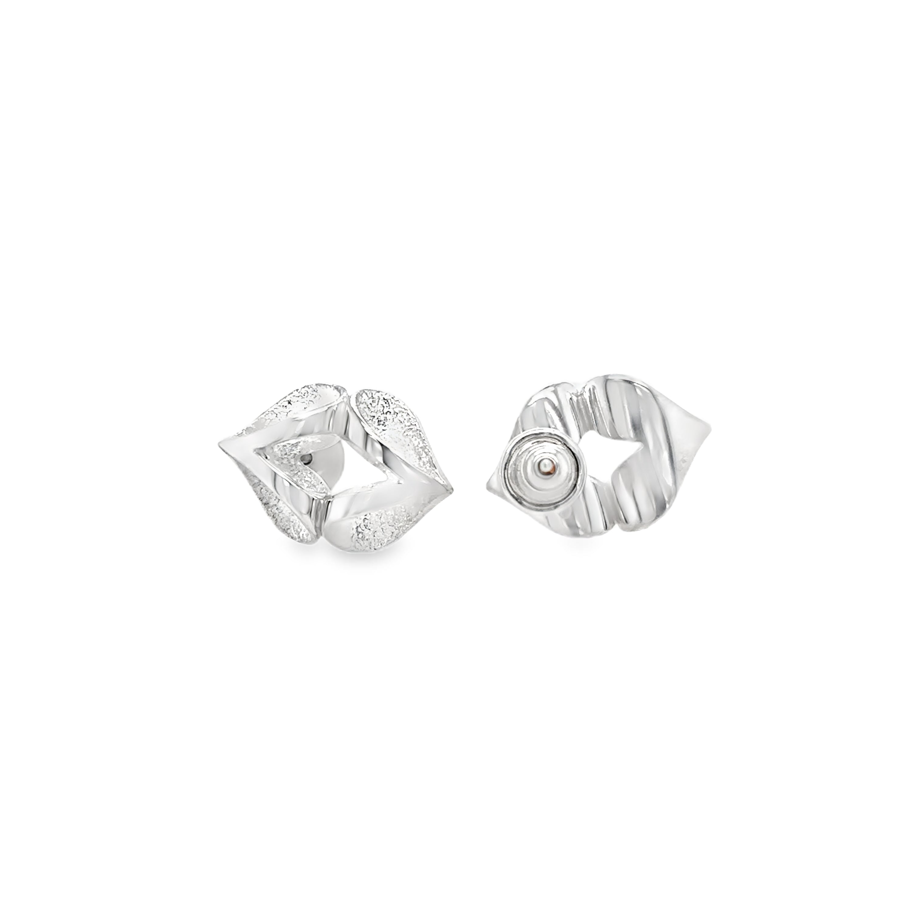 Small kiss stud earrings