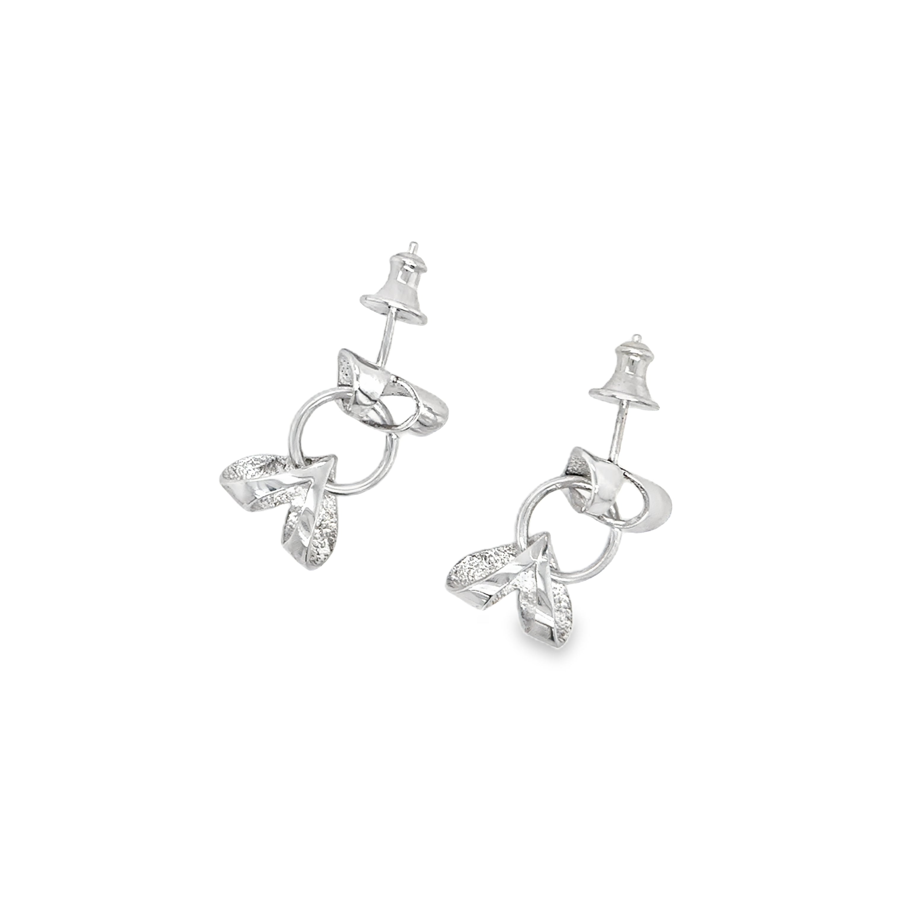Small hearts stud earrings