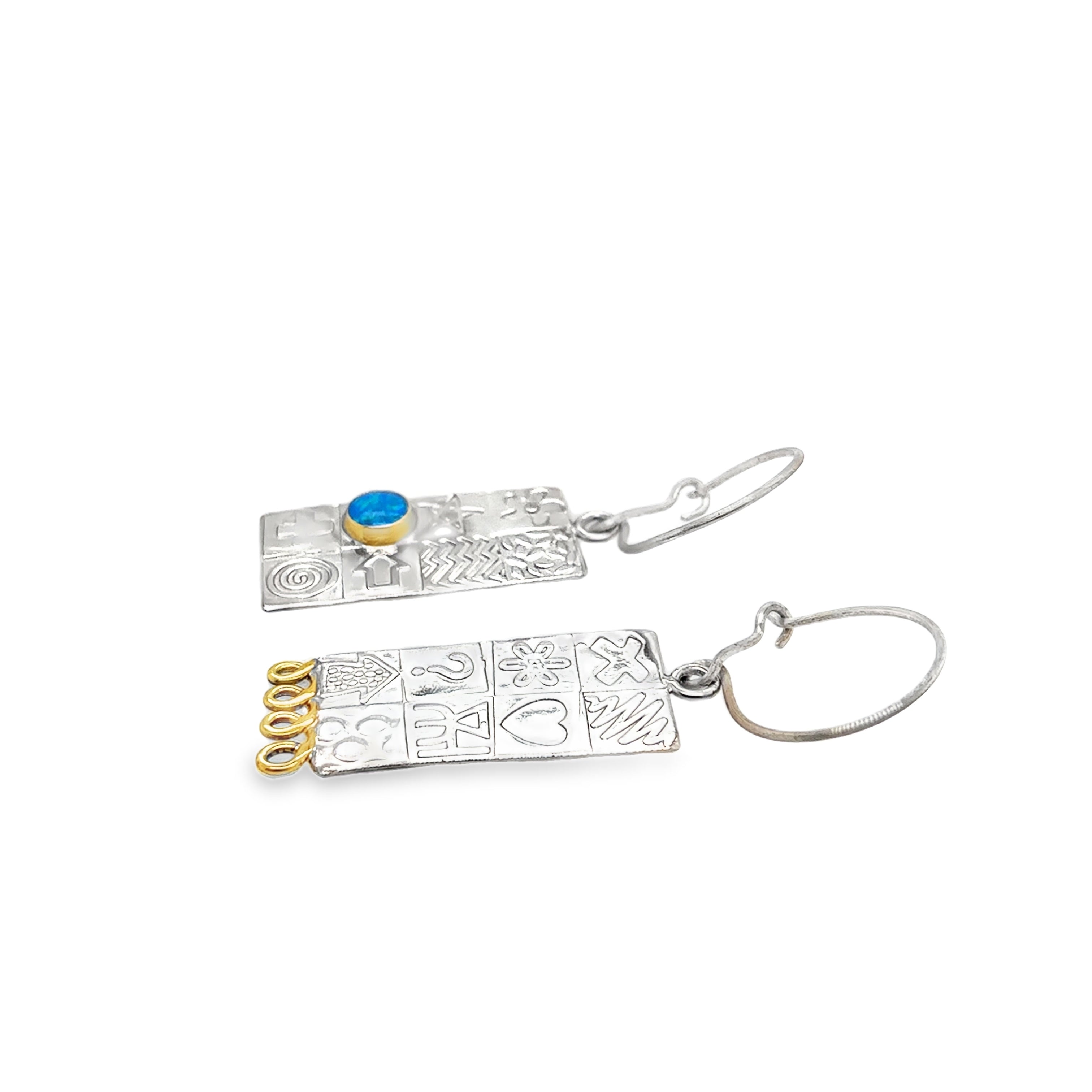 Large asymmetrical earrings