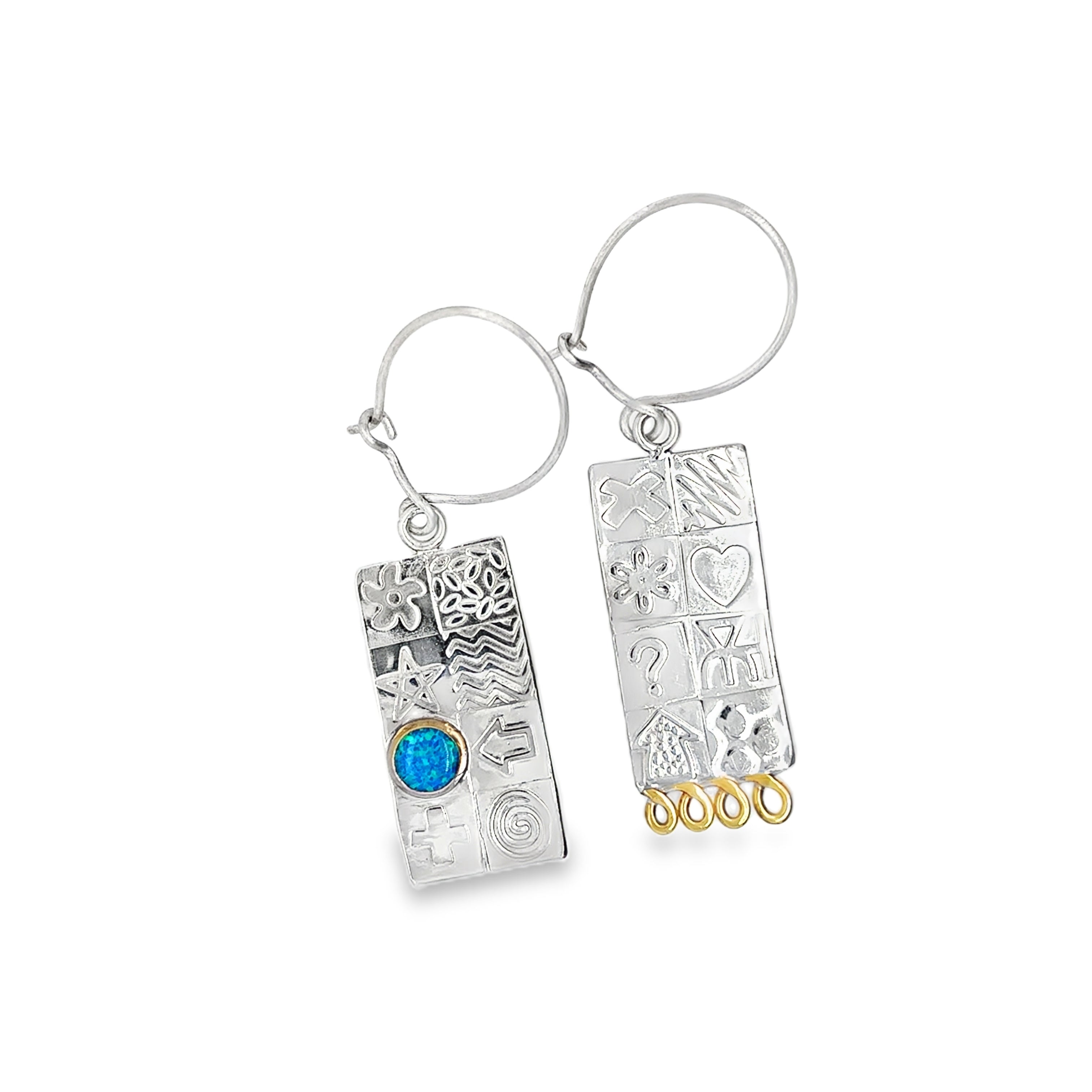 Large asymmetrical earrings