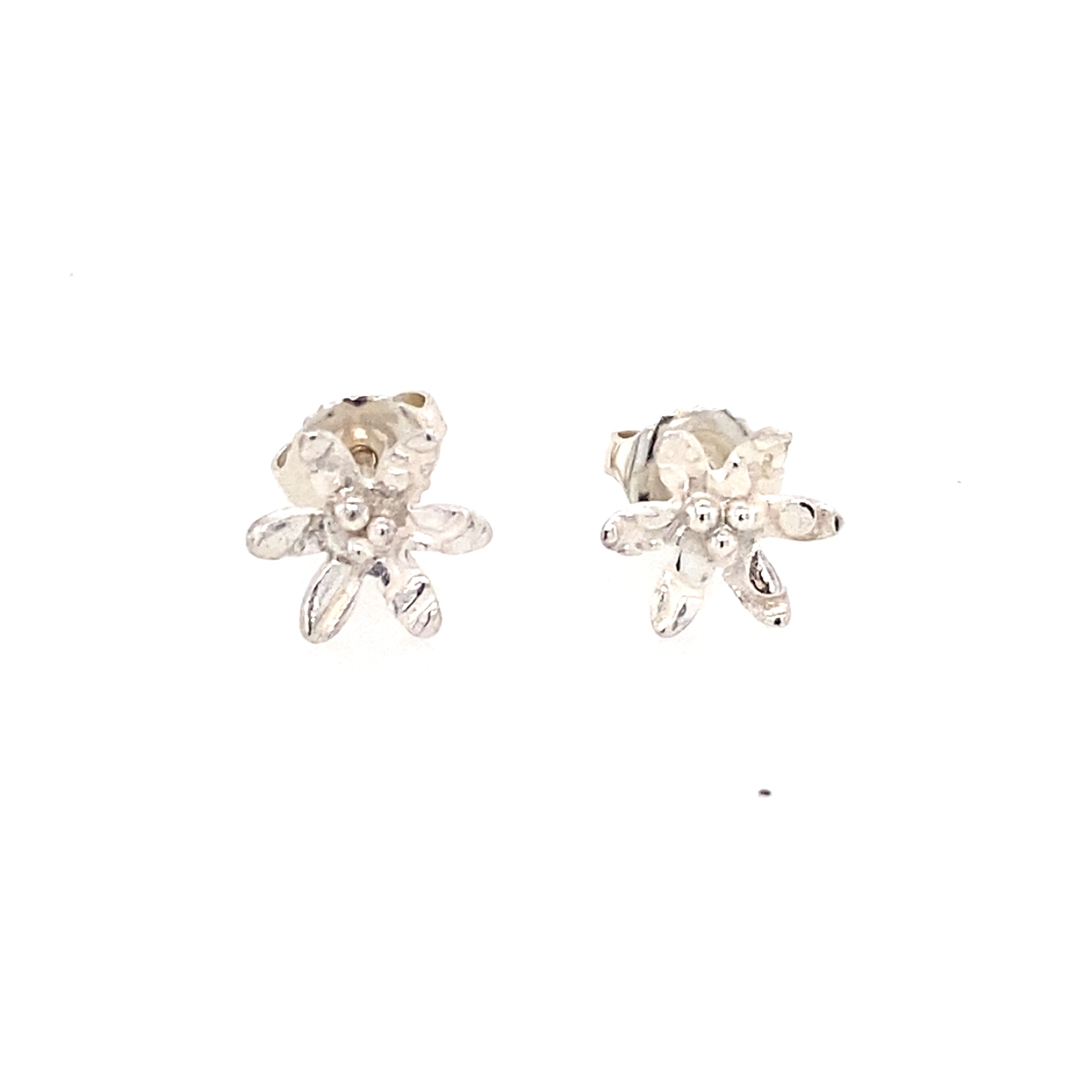 Flower 3 dot silver studs