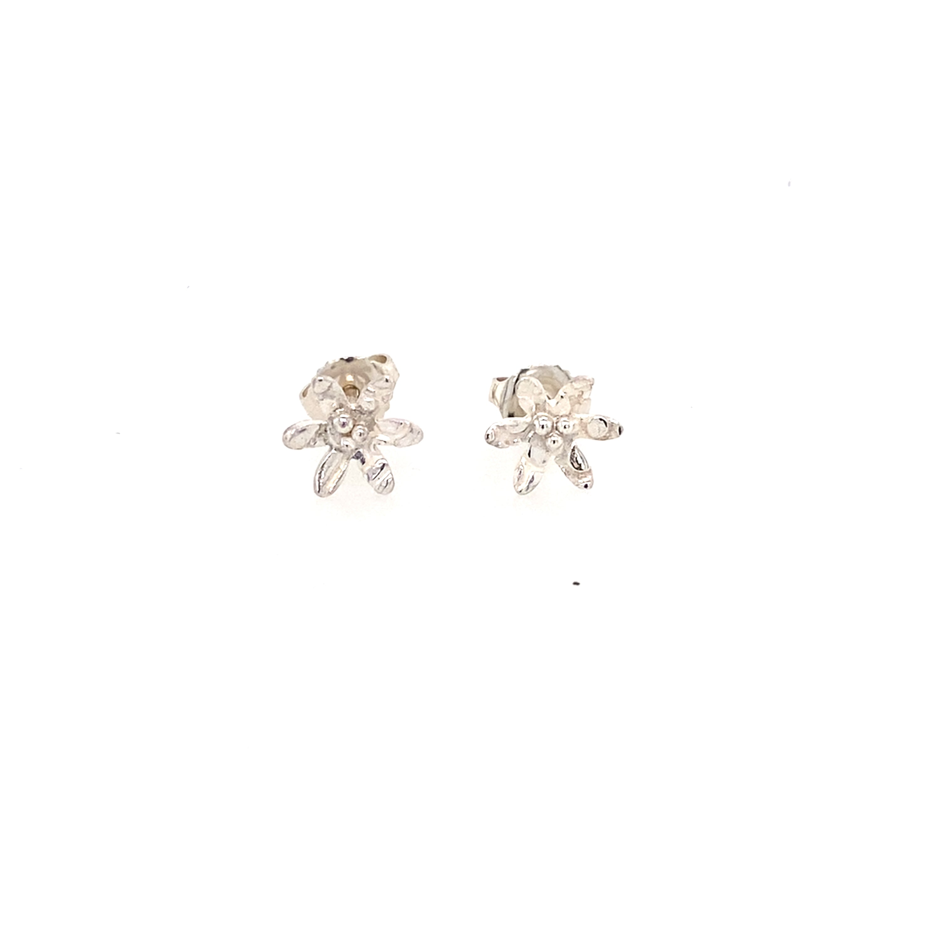 Flower 3 dot silver studs